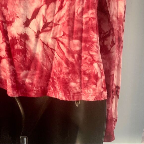 SELF❤️E tie-dye tie front top Size XL - Picture 7 of 9